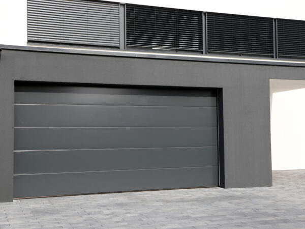 PORTE DE GARAGE 600X450 | IDS Installation de portes d’entrée sur mesure et portes de garage sectionnelles sur Colmar et Mulhouse Wittelsheim 2