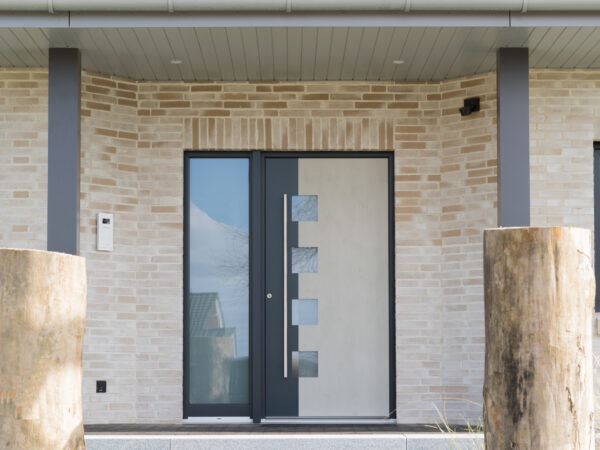 PORTE DENTREE 600X450 | IDS Installation de portes d’entrée sur mesure et portes de garage sectionnelles sur Colmar et Mulhouse Cernay 0